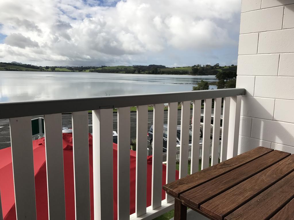 Al Louise Accommodation Mangonui Esterno foto